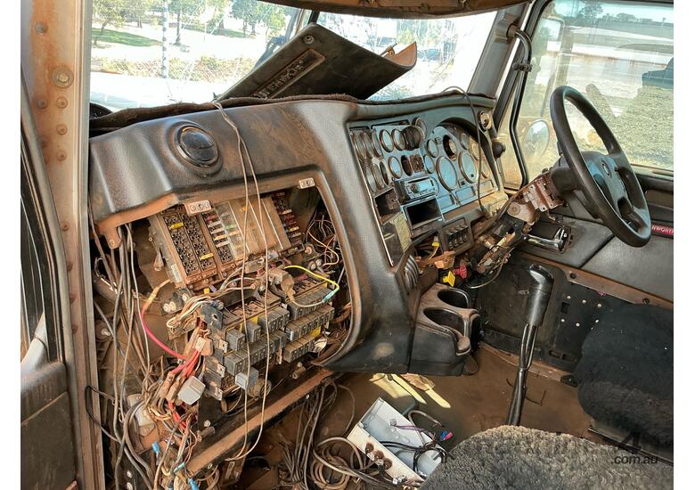 caption 2018 Kenworth T909 Tri Drive Prime Mover