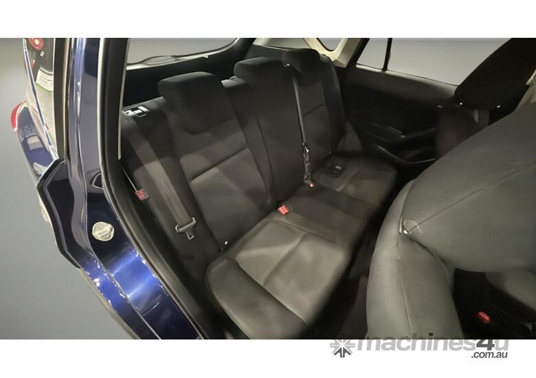 caption 2012 Mazda CX-5 Maxx (4x2) Petrol Wagon (Ex-Lease) (MY12)