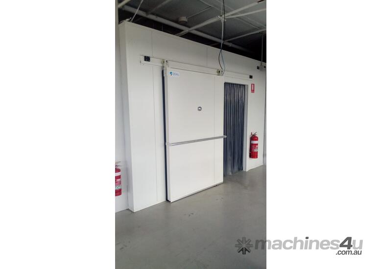 caption Large Commercial Coolroom
