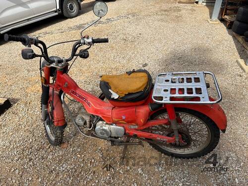 caption Honda CT110