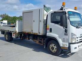 Isuzu FRR500 - picture0' - Click to enlarge