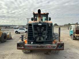 2015 Hyundai HL770-9 Articulated Wheel Loader - picture0' - Click to enlarge