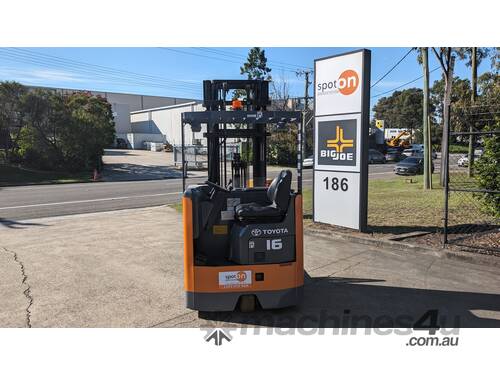 TOYOTA 1.6T High-Reach Electric Forklift | 6500mm Lift