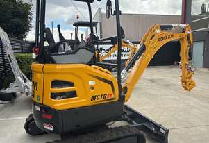 Mini Excavator 1.8 T Rover JCM MC18-SR Package deal, Japanese Engine and Components