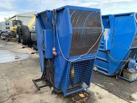 2006 3 Phase Autobaler - picture2' - Click to enlarge