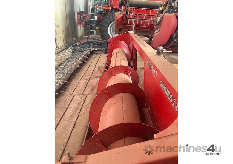 caption 2014 CASE IH 3016 PICK UP FRONT