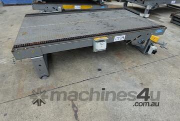 Pallet Chain Conveyor, 2000mm L x 1030mm W x 500mm H