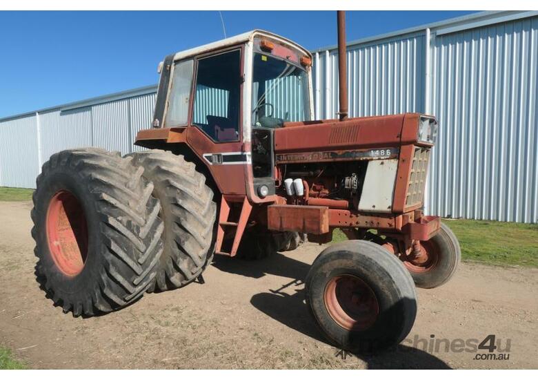 caption International 1486 Tractor