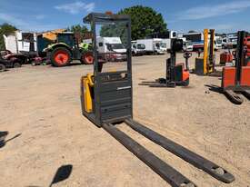 2013 Jungheinrich ECE225 Electric Pallet Jack - picture2' - Click to enlarge