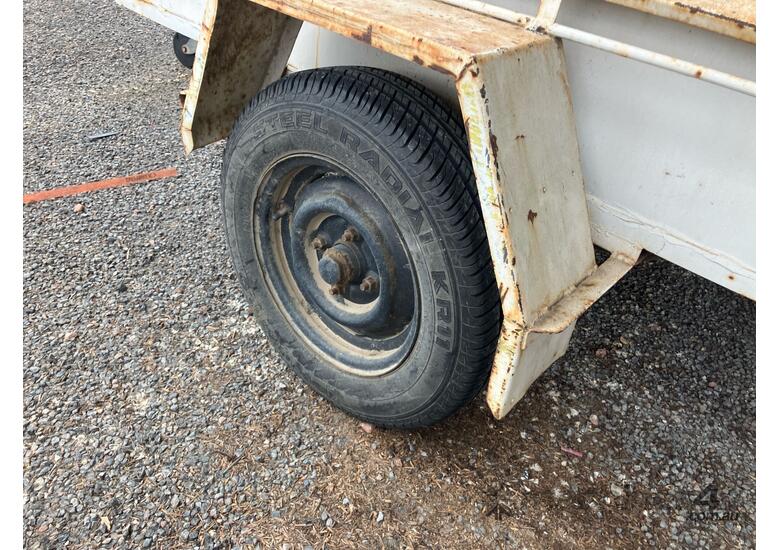 caption Homemade Single Axle Box Trailer