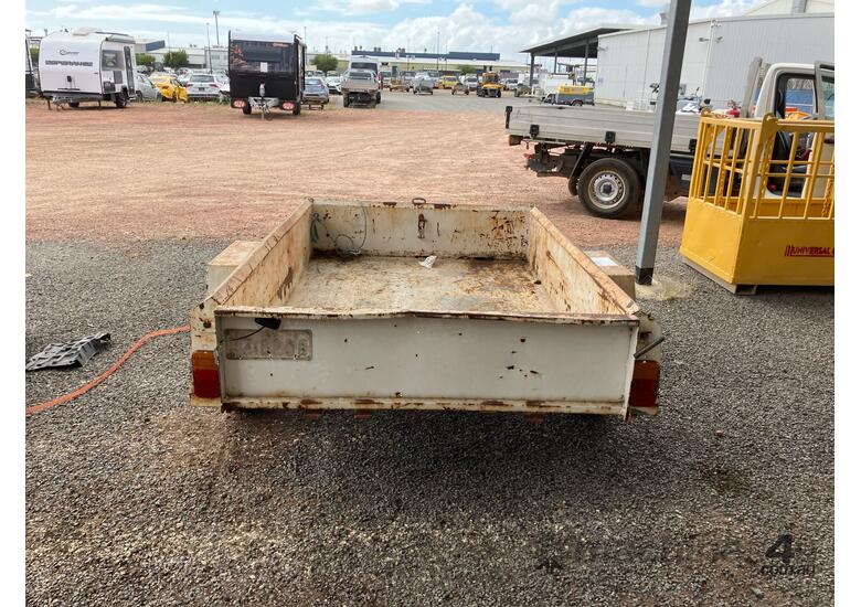 caption Homemade Single Axle Box Trailer