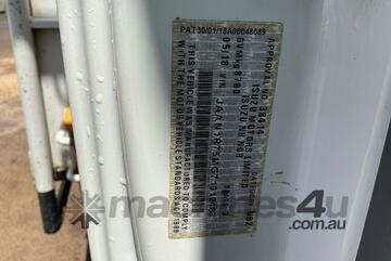 2018 Isuzu NQR 87-190 Service Body / Crane Truck 2018 Isuzu NQR 87-190 Service Body / Crane Truck