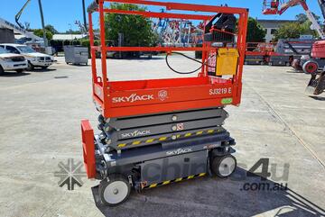 Skyjack 19 Foot Electric Scissor Lift