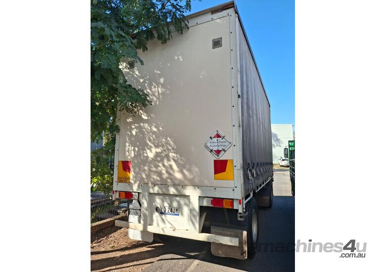2020 Alltruck Bodies Curtainsider Dog Trailer