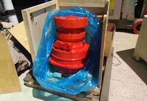 Hagglunds Drives HAGGLUNDS HYDRAULIC MOTOR