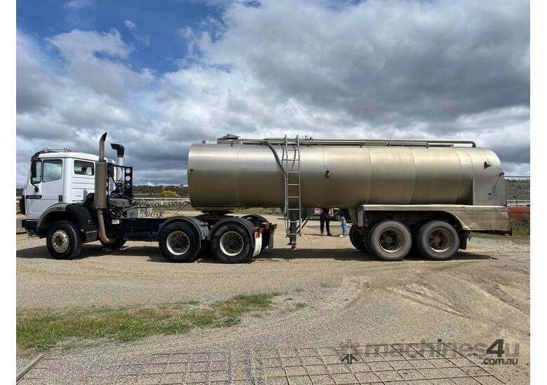 1996 Mercedes Benz 2435 Super Class Truck  & Trailer Combination 