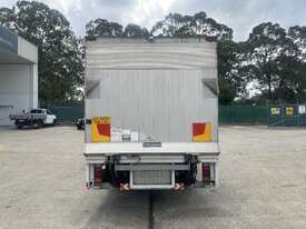 2017 Isuzu NNR 4x2 Pantech (Ex Corporate Fleet) - picture0' - Click to enlarge