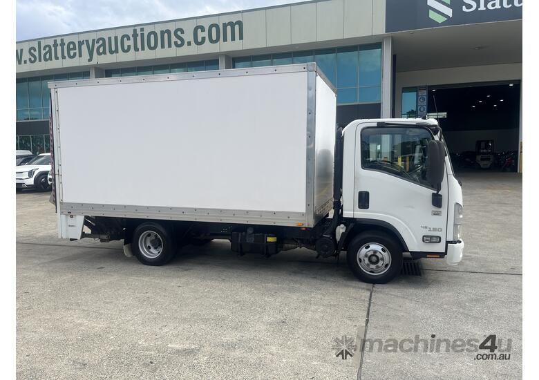2017 Isuzu NNR 4x2 Pantech (Ex Corporate Fleet)