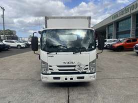 2017 Isuzu NNR 4x2 Pantech (Ex Corporate Fleet) - picture2' - Click to enlarge