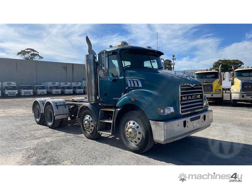 Buy Used Mack Mack Metroliner Csmr 8X4 Trucks (1189838) - Listed on ...