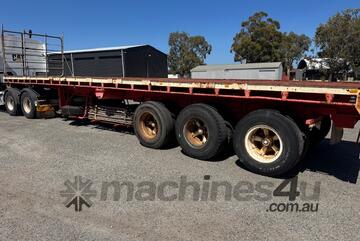 Trailer Flat Top Tri 40ft Lead Gates 7RH574 SN1817