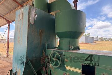 Horwood Bagshaw Clover Harvester #1