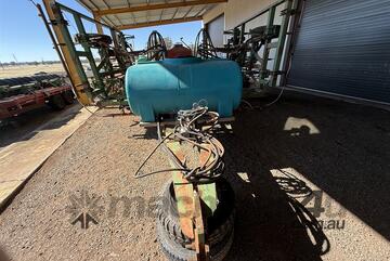 JOHN SHEAR AIR SEEDER/HORWOOD BAGSHAW CART/SPRAYER