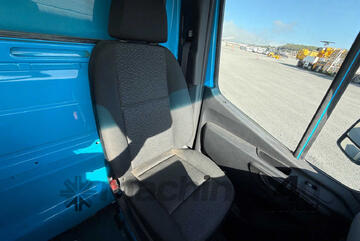 2019 Mercedes Benz 907 Sprinter Pantech