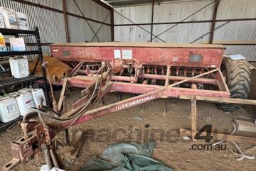 International Combine Seeder