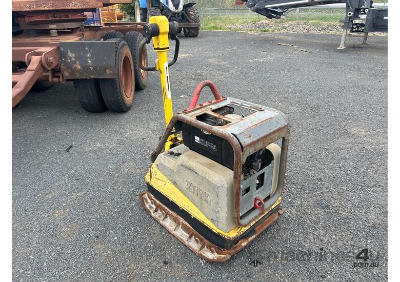 Wacker Neuson DPU 4045 Compaction Plate 