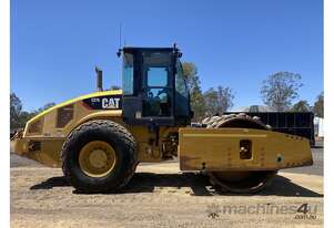 Caterpillar CS76XT Padfoot Roller For Sale