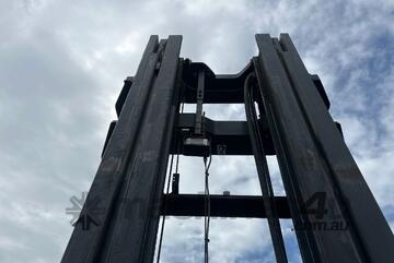 Yale 2011   MR25 Forklift