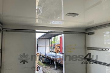 2013 Isuzu NQR Refrigerated Pan-Tech