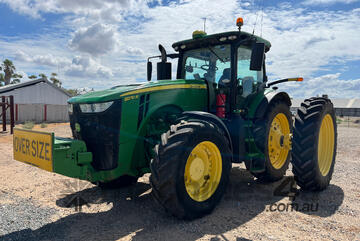 John Deere 8270R FWA/4WD Tractor