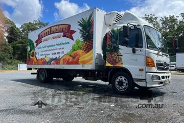 Hino 2017   FE 500 1426