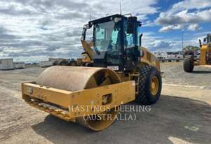 CAT CS56BLRC Vibratory Single Drum Smooth