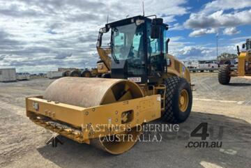 CAT CS56BLRC Vibratory Single Drum Smooth