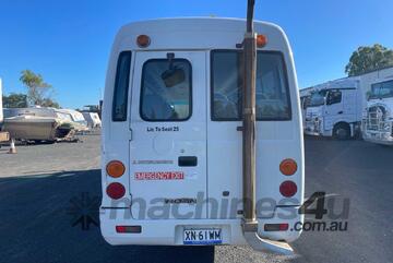 2004 Mitsubishi Rosa BE600 Bus