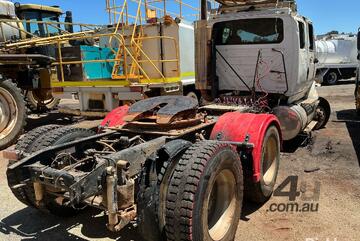 2010 Caterpillar CT700 Prime Mover