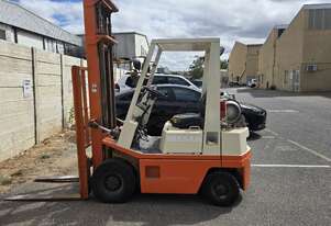 Forklift 2.5 Tonne Refurbished