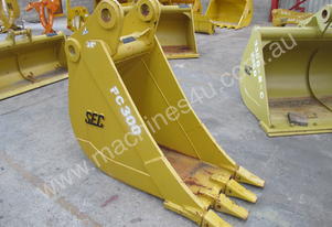 SEC 30 Ton Trenching Bucket for Komatsu PC300/PC350 - Includes Pin, 600mm Width
