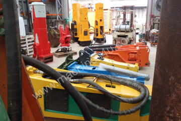 Rock Hammer Breaker Indeco 9000 Rock Hammer Breaker Indeco 9000