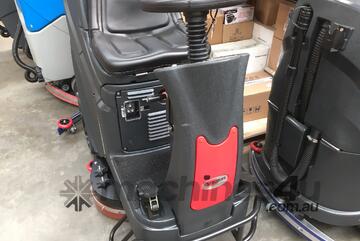 Viper AS710 ride on scrubber   Viper AS710 ride on scrubber