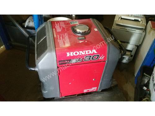 Used Honda Generator EU30is Silenced