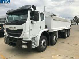 Iveco Acco Tipper Truck - picture1' - Click to enlarge