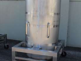 Stainless Steel Tapered Tank - picture0' - Click to enlarge