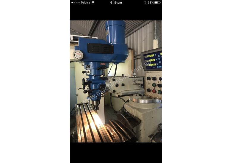 caption Turret milling machine