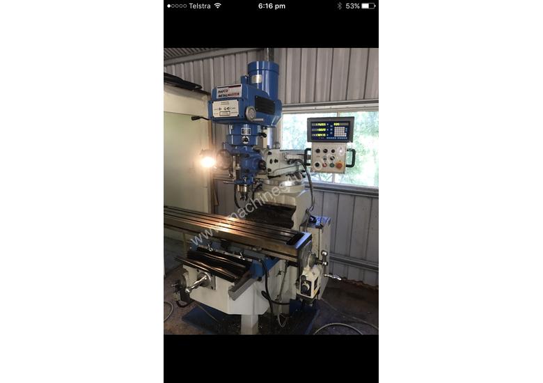 caption Turret milling machine