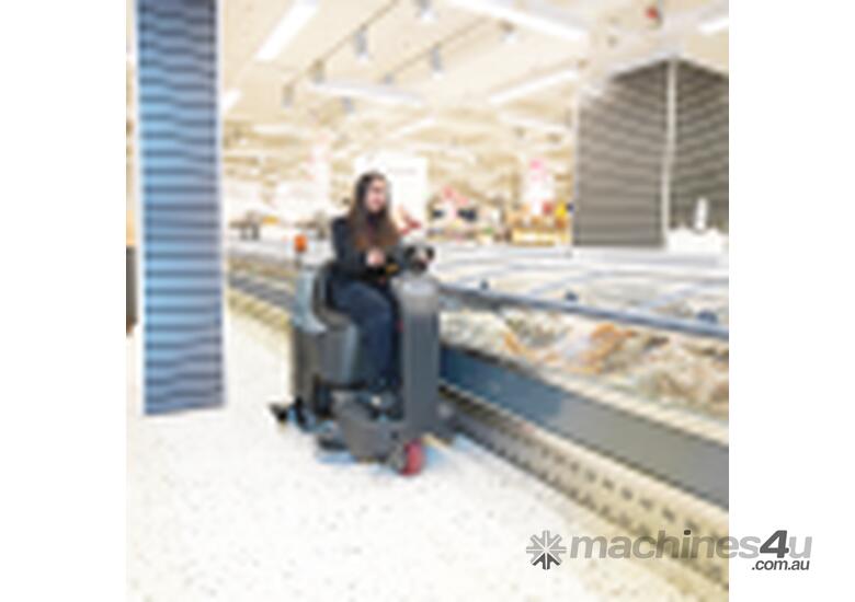 Ride on Scrubber/Dryer- BR752