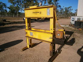 100 Ton Hydraulic Press Enerpac - picture0' - Click to enlarge